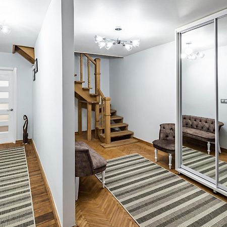 Romari Apartment Вірменська Lviv Eksteriør billede