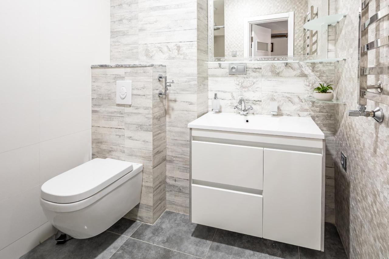 Romari Apartment Вірменська Lviv Eksteriør billede