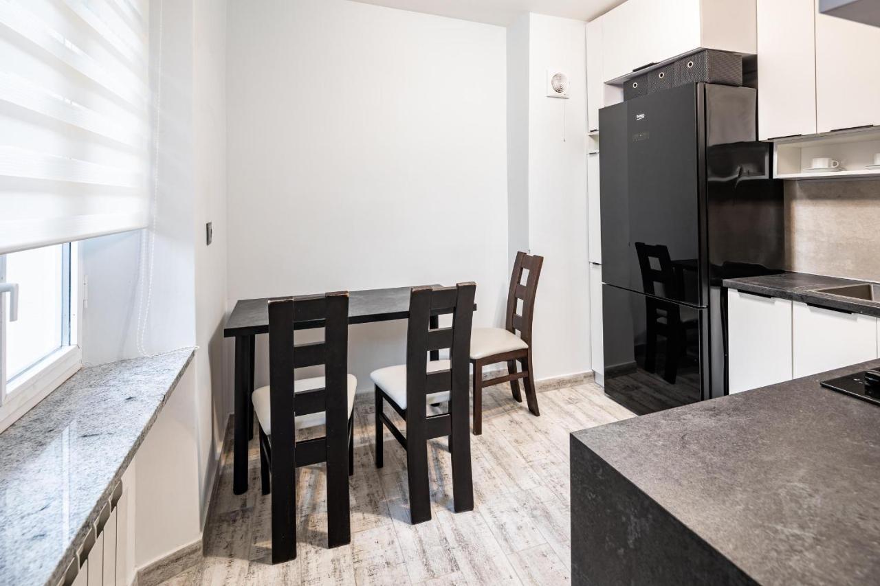 Romari Apartment Вірменська Lviv Eksteriør billede