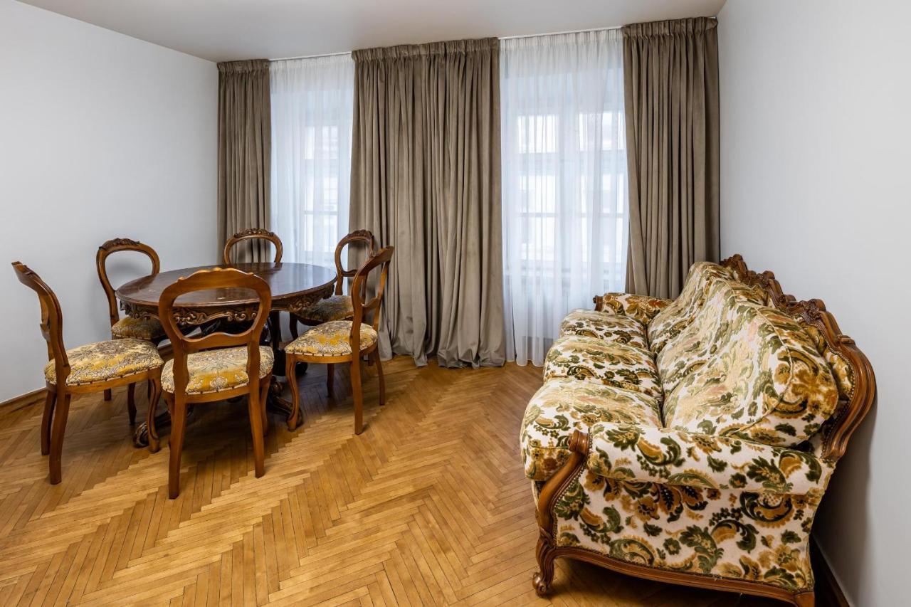 Romari Apartment Вірменська Lviv Eksteriør billede