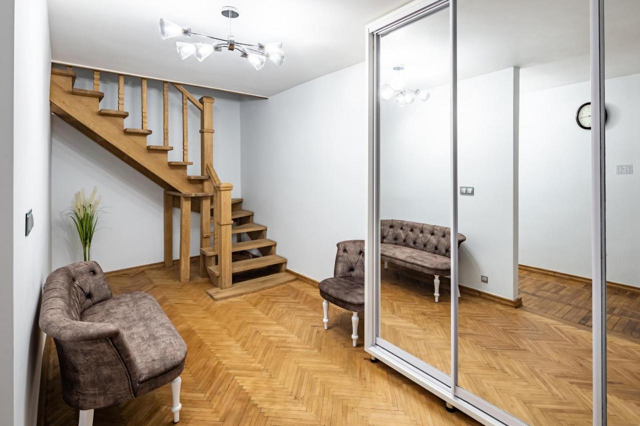 Romari Apartment Вірменська Lviv Eksteriør billede