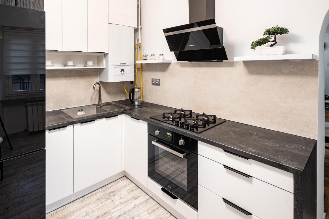 Romari Apartment Вірменська Lviv Eksteriør billede