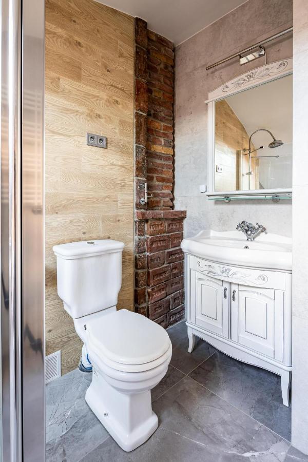 Romari Apartment Вірменська Lviv Eksteriør billede