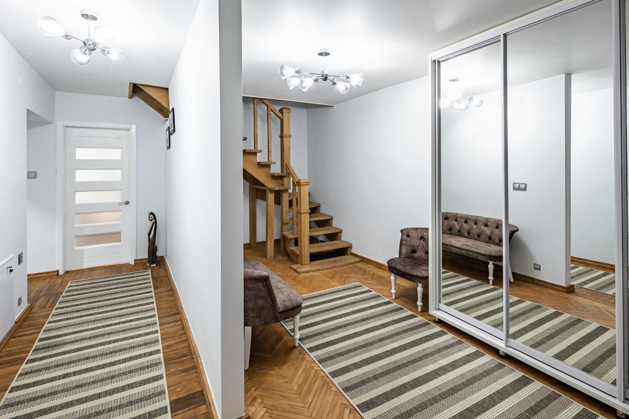 Romari Apartment Вірменська Lviv Eksteriør billede